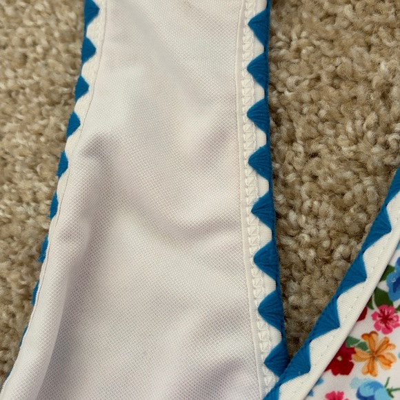 Bathing suit - Picture 2 of 2